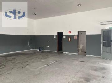 Procurando um espaço amplo e versátil para seu negócio? Esta loja/salão localiza · Loja/Salão em Cumbica - Guarulhos: 348M², 4 Banheiros - Venda e Locação por R...