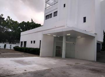 Comercial · 4816m² · 20 Vagas · Prédio Monousuário área construída 4.816 m² - próx. Metrô Barra Funda - SP