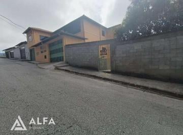casa-com-3-quartos-a-venda-em-barbacena-caicaras-1851001440.jpeg · Casa Aconchegante com 3 Dormitórios e Área Gourmet