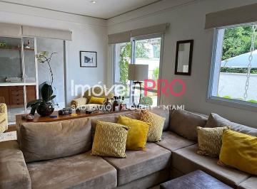 Casa · 375m² · 4 Quartos · 6 Vagas · Casa Condomínio