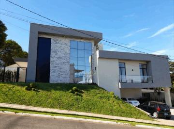 Casa · 302m² · 5 Quartos · 4 Vagas · Sobrado à venda no bairro Condomínio do Lago - Goiânia/GO