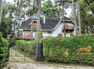 Casa · 300m² · 5 Quartos · Casa á Venda em condomínio fechado no Capivari