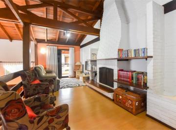Casa de 5 quartos, Curitiba · Casa Ahú 5 Dormitórios 3 Suites 5 Vagas Casa Rústica