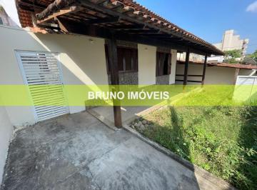 Foto 01 · Excelente casa linear na Praia Campista! Com 03 quartos, sendo uma suíte, sala ampla em 02 ambientes
