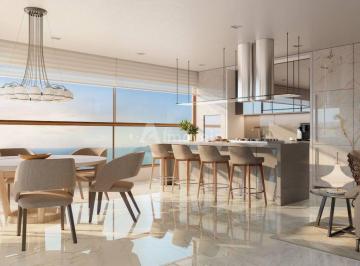 Apartamento · 199m² · 4 Quartos · 2 Vagas · Apartamento com 4 quartos à Venda, Centro - Piçarras
