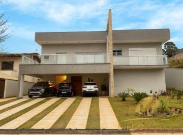 Casa · 1511m² · 3 Quartos · 3 Vagas · Casa à venda em Condomínio Village em Mairiporã