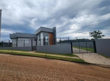 Casa · 92m² · 3 Quartos · 2 Vagas · Casa à venda - em Metzler