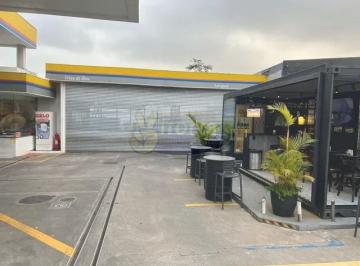 Comercial · 1400m² · 5 Vagas · posto ipiranga