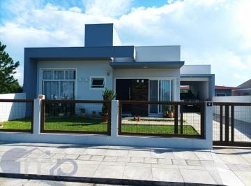 Casa · 108m² · 2 Quartos · 2 Vagas · Casa á venda com 2 dormitórios na Praia Bela Torres no Passo de Torres/RS