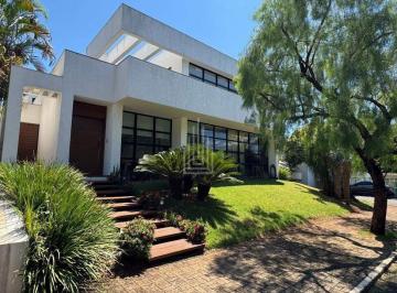 Casa · 851m² · 2 Quartos · 4 Vagas · Casa Exclusiva no Condomínio Castel Franco – Foz do Iguaçu/PR