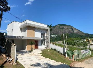 4d2e45b7e297da97bb719a5b5379d560845c1dea · Casa com 3 dormitórios à venda, 160 m² por R$ 750.000,00 - Bosque Fundo - Maricá/RJ