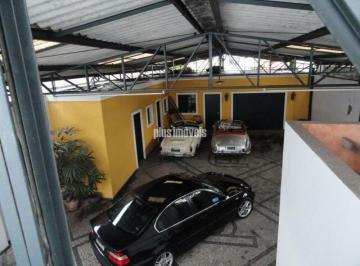 Comercial · 350m² · 10 Quartos · 13 Vagas · Ótima localização.