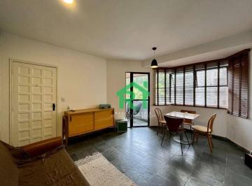 Sala · Apartamento com 2 quartos, 1 vaga e lazer à venda em Jardim Astúrias, Guarujá