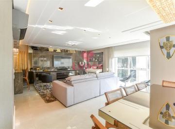 Apartamento de 3 quartos, Curitiba · Incrível apartamento com 221m² no Água Verde
