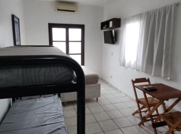 Foto · A 100 metros da praia | 5 pessoas ( 11) 9-9194-5074 WhatsApp. 24h.