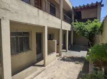 Casa · 200m² · 3 Quartos · 2 Vagas · Capão Redondo Jardim Clarice 3 CASAS NO TERRENO ótimo local. NÃO DA FINANCIAMENTO