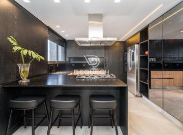 Apartamento · 151m² · 3 Quartos · 2 Vagas ·  Apartamento moderno e mobiliado com 3 suítes 
