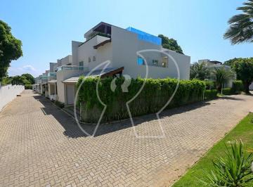 d2c019e9e8b7c25873fb37d3333355fd1a1e3d0d · Excelente Duplex em condominio