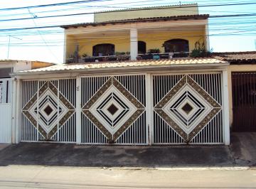 Casa de 3 quartos, Ceilândia · QNN 24 GUARIROBA - CASA 3 PAVIMENTOS + CASA DE FUNDOS