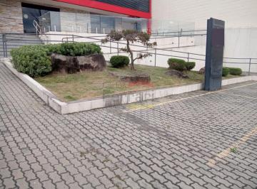 Comercial · 500m² · 10 Vagas · Comercial com 500 m² em via de alto fluxo