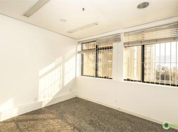 Comercial · 54m² · 1 Vaga · Salas à venda em Auxiliadora - RS