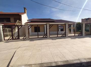 Casa · 4 Quartos · 1 Vaga · Casa de Alvenaria mobiliada em Cidreira - Centro