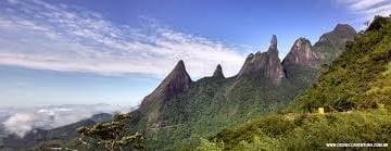 Cercado das mais belas Montanhas! · Terreno Terreno em Parque Silvestre, Guapimirim/RJ