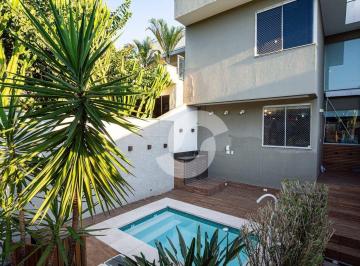f100bbb1aa82772a992f4c17fe771ea0b5a251cb · Casa com 3 suítes à venda, 205 m² por R$ 890.000 - Vila Progresso - Niterói/RJ