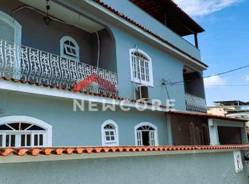 Casa · 324m² · 4 Quartos · 1 Vaga · Casa de condomínio em Rua Pacoti - Pechincha - Rio de Janeiro/RJ