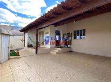 Casa · 432m² · 3 Quartos · 3 Vagas · Casa com 3 quartos, sendo 1 suíte, terreno de 432 m², bairro Cidade Jardim
