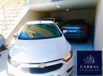 Casa · 240m² · 3 Quartos · 3 Vagas · Casa com 3 Quartos e 3 banheiros à Venda, 240 m² por R$ 1.180.000,00