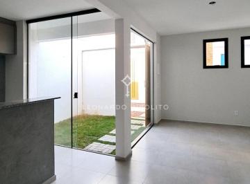 Casa · 68m² · 2 Quartos · 1 Vaga · Descubra o encanto de viver em uma casa acolhedora em vila exclusiva!  Planta 02