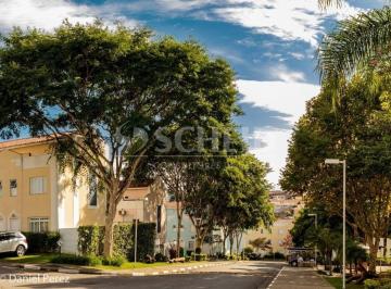 Casa · 150m² · 2 Quartos · 2 Vagas · Casa em condomínio fechado com 2 dormitórios (1 suíte), lazer e segurança