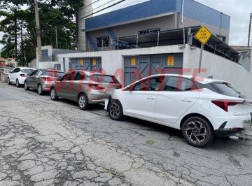 5fa1d7cdfaf7615693df508a118ce353.jpg · Comercial de 240m²