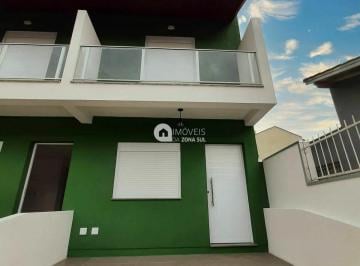 Casa · 91m² · 2 Quartos · 1 Vaga · Sobrado com 2 dormitórios e Sótão no Guarujá