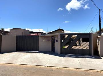 Casa · 248m² · 2 Quartos · 5 Vagas · Casa Térrea próxima à Base Aérea