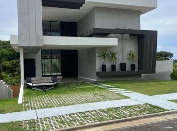 Casa de 4 quartos Venda R$ 2.200.000 · Casa de 4 suítes no Alphaville Litoral Norte 3 , nova , pronta pra morar
