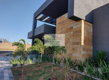 Casa · 275m² · 3 Quartos · 2 Vagas · Casa Alto Padrão no Condomínio Golden Park em Mirassol