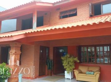 Apartamento · 180m² · 3 Quartos · Sobrado com 3 dormitórios, mobiliado próximo a beira mar