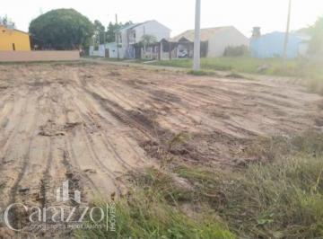 Apartamento · Terreno de esquina