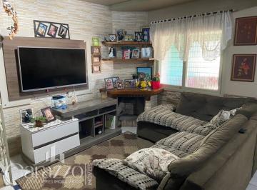 Apartamento · 4 Quartos · 2 Vagas · Sobrado com 04 dormitórios