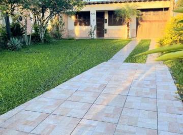 Apartamento · 78m² · 2 Quartos · 1 Vaga · Casa com 02 dormitórios a trezentos metros do mar