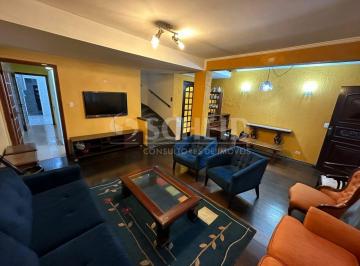 Casa · 145m² · 3 Quartos · 2 Vagas · SOBRADO PARA FINS RESIDENCIAL OU COMERCIAL - POSSUI 3 DORMS - 2 VAGAS