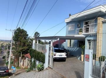 Casa · 250m² · 3 Quartos · 3 Vagas · Sobrado 3 D c/ piscina e linda vista panorâmica de POA