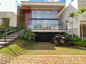 Casa · 515m² · 5 Vagas · Maravilhoso sobrado à venda no condomínio Villagio Bourbon.