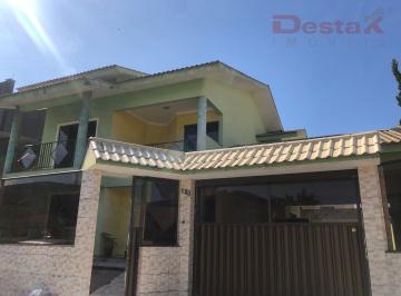 Casa · 282m² · 5 Quartos · 1 Vaga · Casa no Bairro Rio Caveiras - Biguaçu