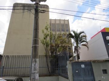 Comercial , Brasília · Prédio no SIG Quadra 8, 5 pavimentos - Subsolo, Térreo, 3 andares