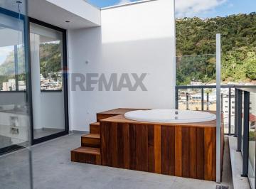 Apartamento · 151m² · 3 Quartos · 2 Vagas · Cobertura 3 quartos suíte de frente, terraço privativo, jacuzzi com 2 vagas de garagem numerada, Pl