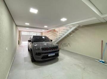 Casa · 200m² · 3 Quartos · 3 Vagas · Sobrado a venda no Bairro da mooca com quintal e 3 quartos