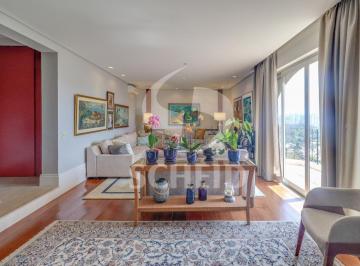 Apartamento · 240m² · 3 Quartos · 2 Vagas · Apartamento à venda com 3 quartos Alto da Boa Vista!!